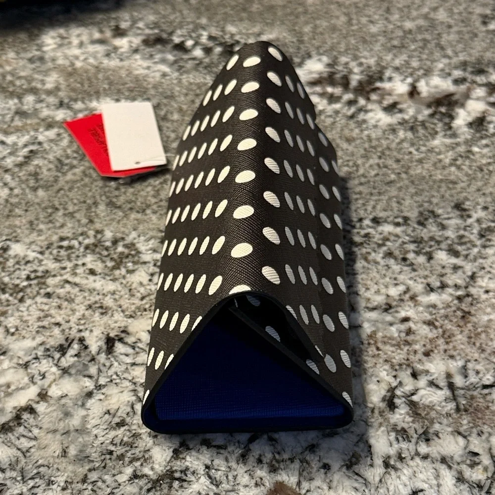 Talbots Scalloped Edge Black/White Polka Dot Collapsible Eyeglass Case NWT 2/$20